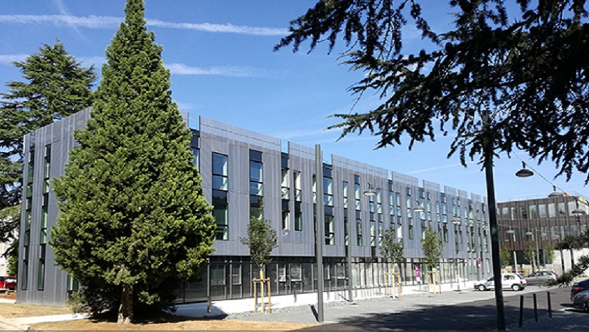 a view of LISN's entrance